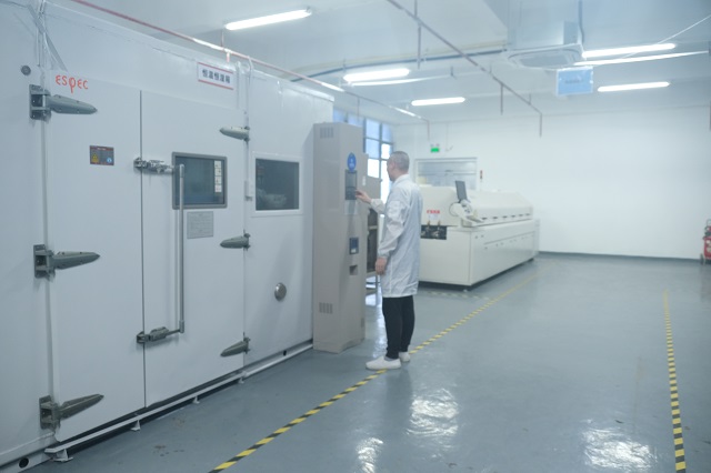 可靠性實(shí)驗(yàn)室